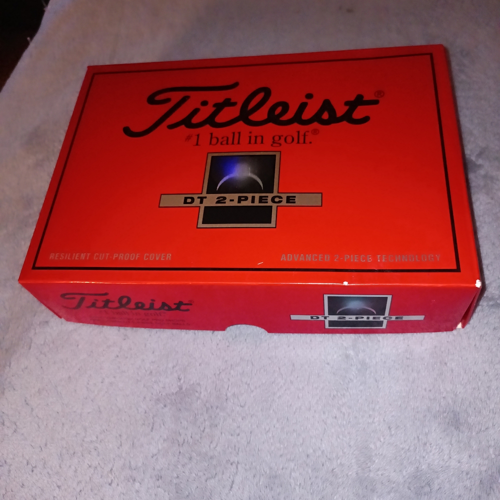 Titleist DT 2-Piece Golf Balls in Red Box